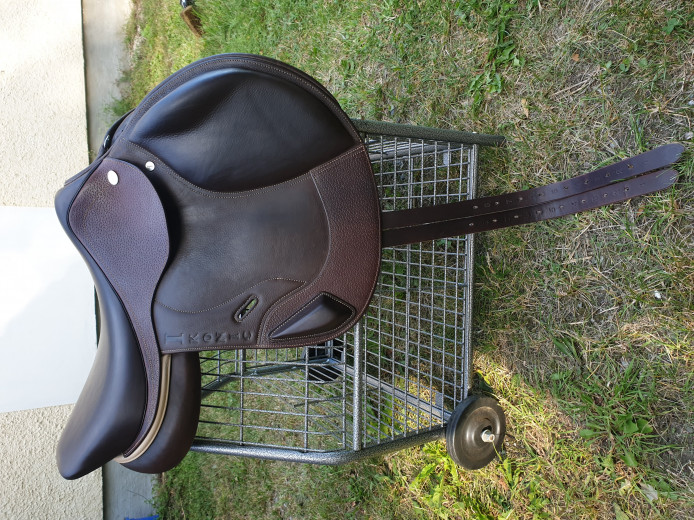 Ikonic Eventing Sadel Evolution med standard flap