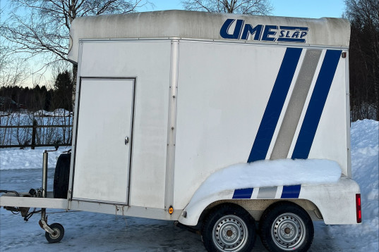 Umesläp BA45 med fronturlastning